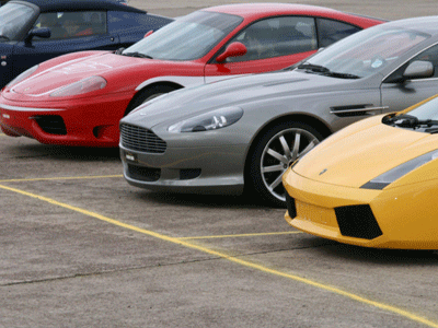 Aston Martin vs Ferrari vs Lamborghini 